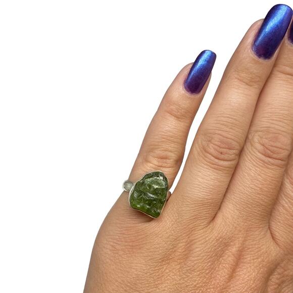 Raw Rough Peridot Ring Size 5.5 Solid Sterling Silver 925 Natural Stone Green - Picture 1 of 7